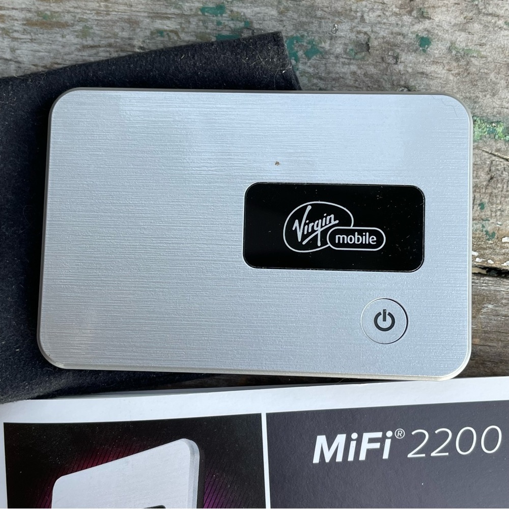 Virgin Mobile MiFi 2200 Mobile Hotspot Broadband to go